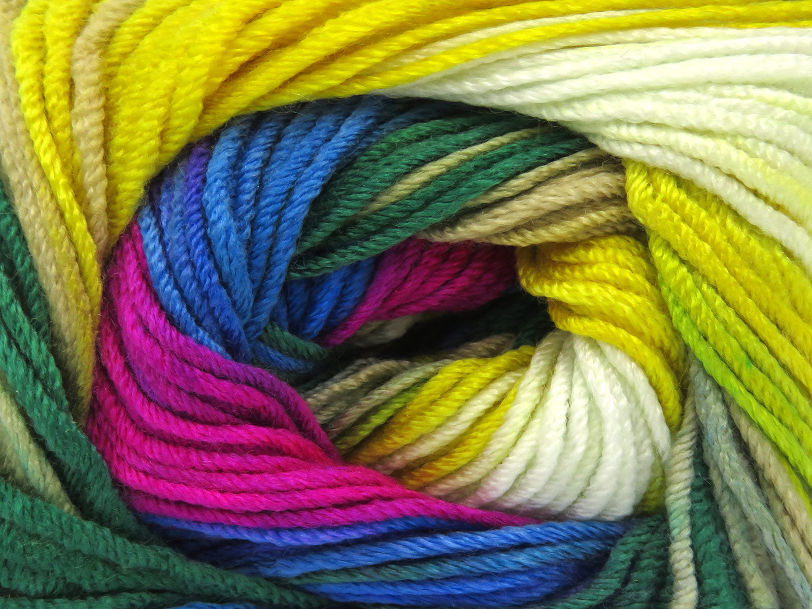 Langham Green, Yellow, Blue, Beige, White, Fuchsia fnt2-85004