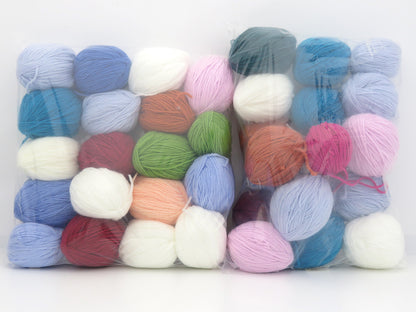 Mixed Lot Multicolor Leftover Yarns fnt2-85045