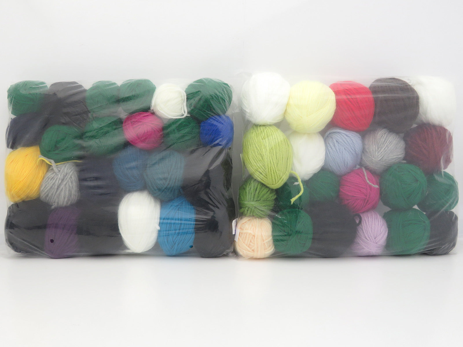 Mixed Lot Multicolor Leftover Yarns fnt2-85046