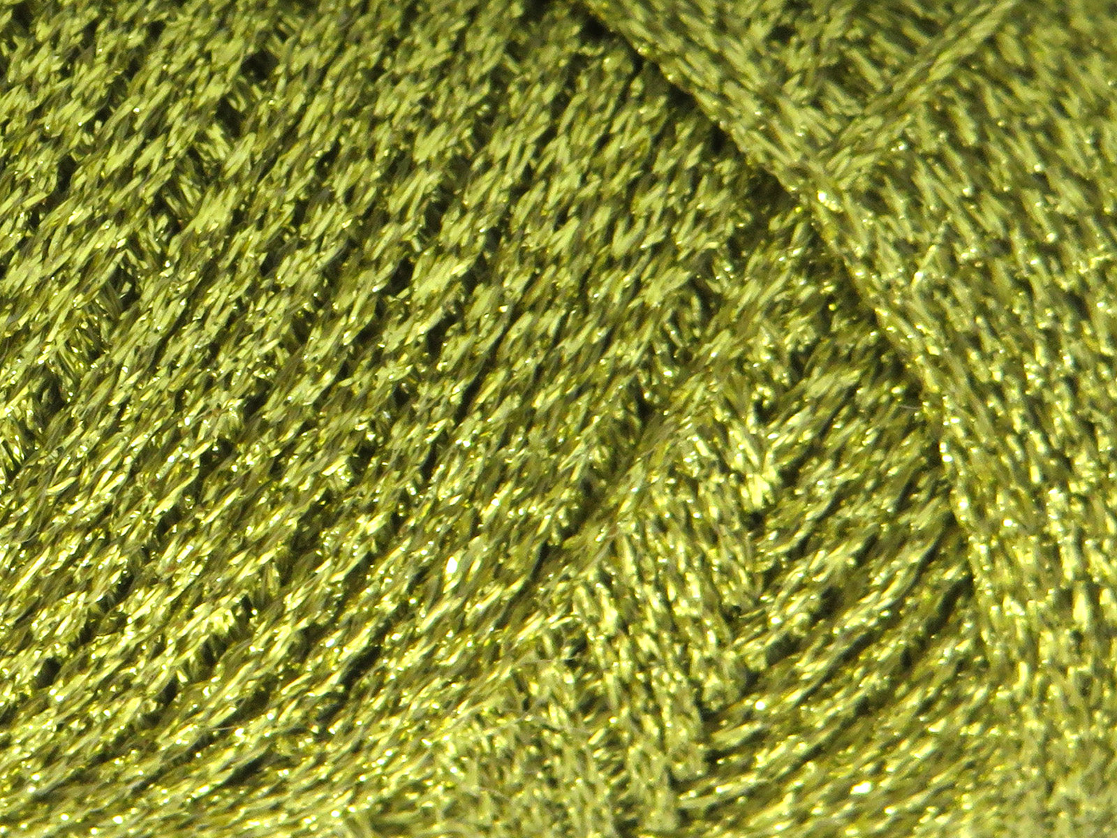Gleamy Greenish Gold fnt2-85089
