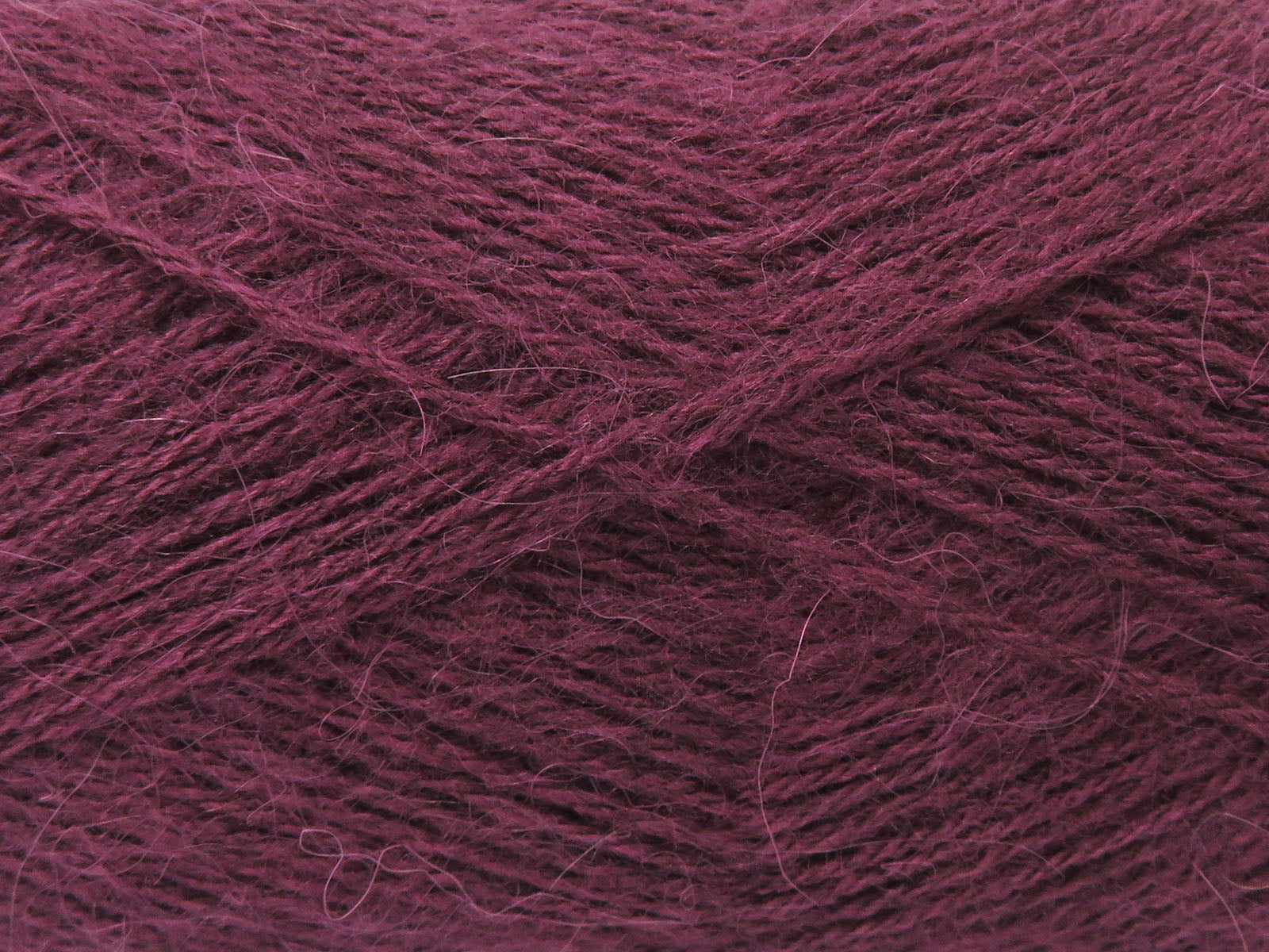 Angora Maroon  fnt2-85216