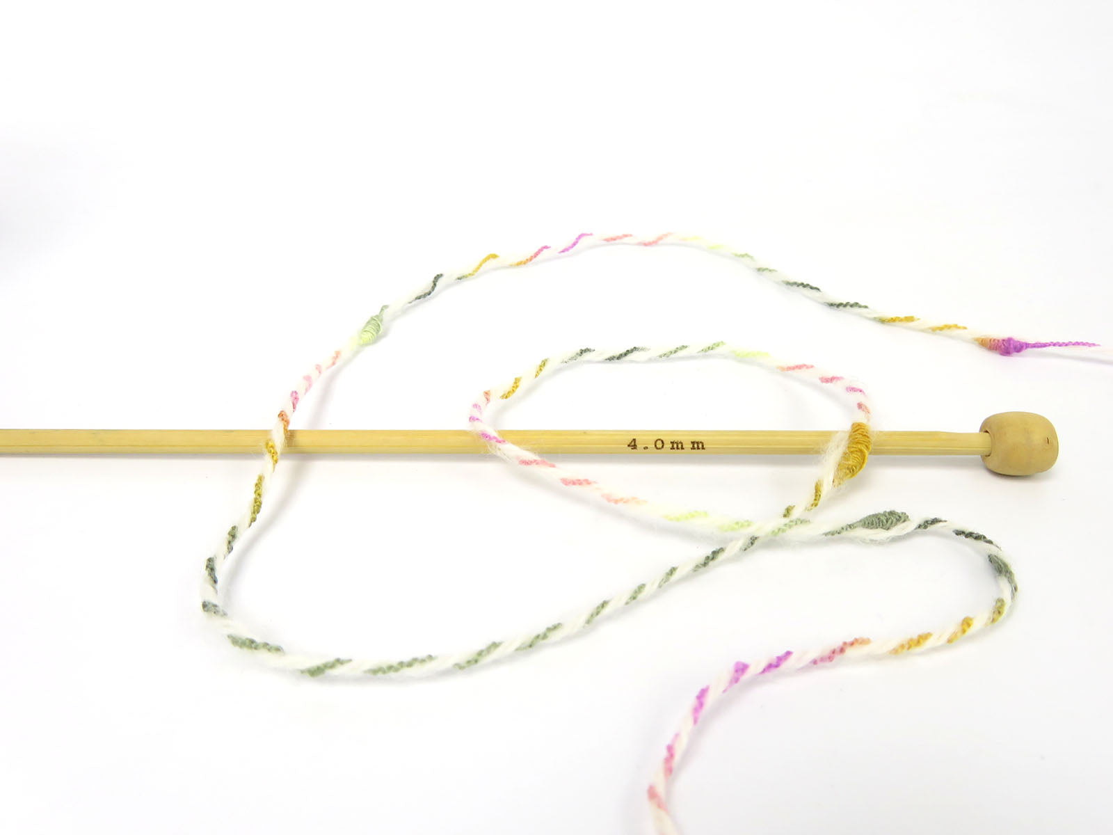 Niblick White, Pink Shades, Gold, Khaki, Light Yellow fnt2-85524