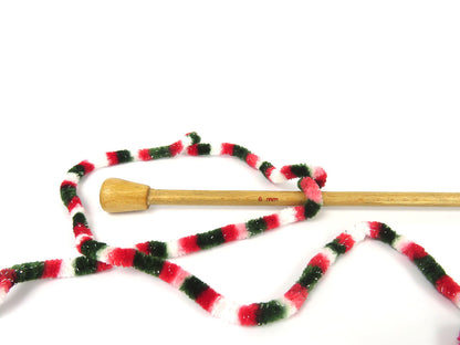 Chenille Christmas White, Red, Green fnt2-85629