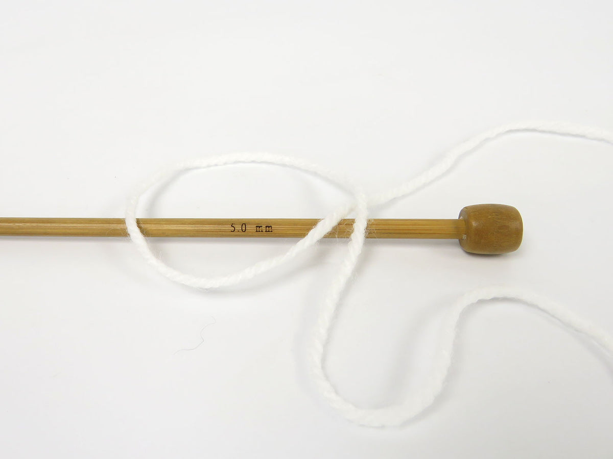 Favorite White Worsted fnt2-85637