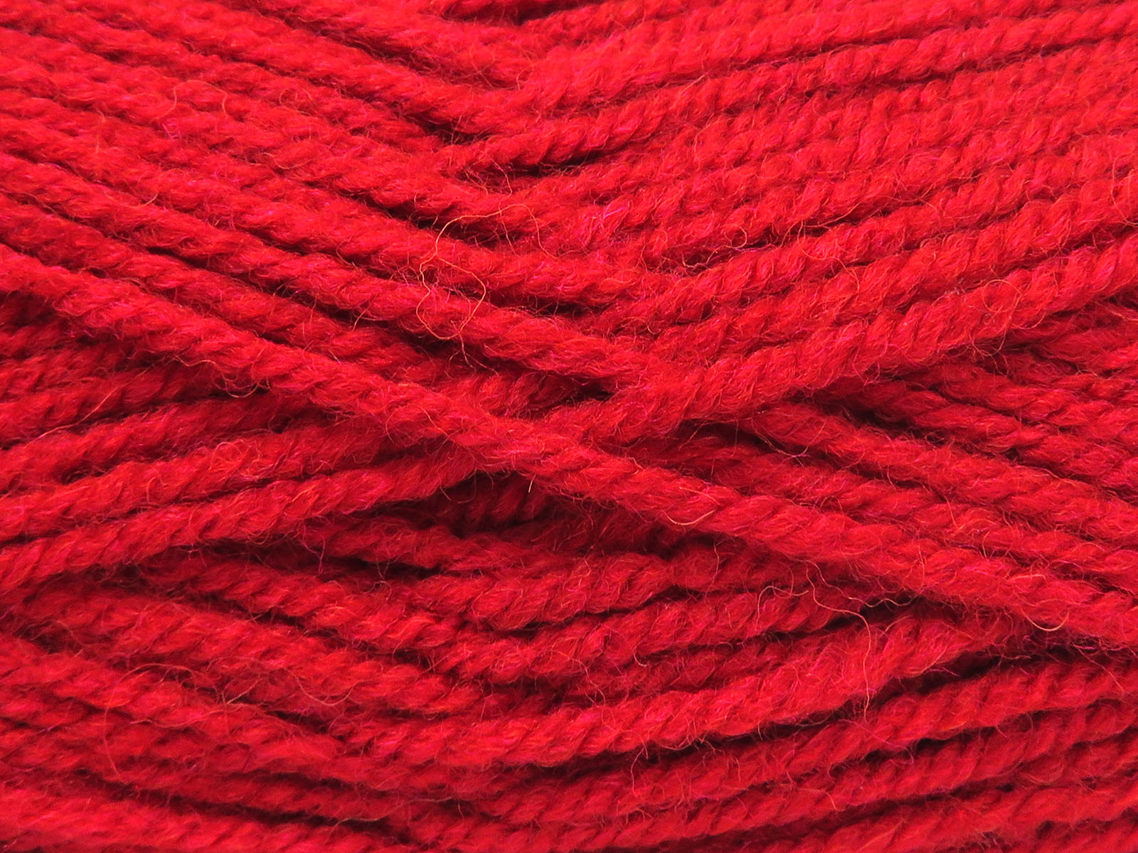 Cozy Lana Red fnt2-85766