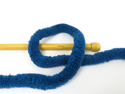 Chenille The Giant Teal fnt2-86124